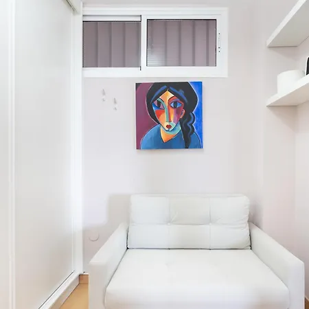 Home2book Breathtaking Ocean Views Apt,