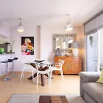 Home2book Breathtaking Ocean Views Apt,