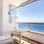 Home2book Breathtaking Ocean Views Apt,