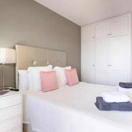 Apartment Home2book Breathtaking Ocean Views Apt, *