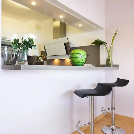 Home2book Breathtaking Ocean Views Apt, Apartment