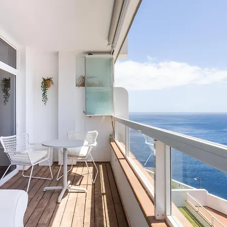アパート Home2book Breathtaking Ocean Views Apt,
