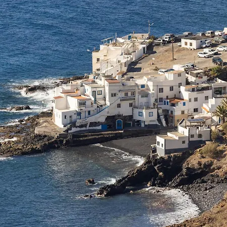 Home2book Breathtaking Ocean Views Apt, *