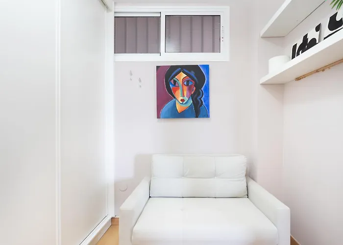 Home2book Breathtaking Ocean Views Apt,